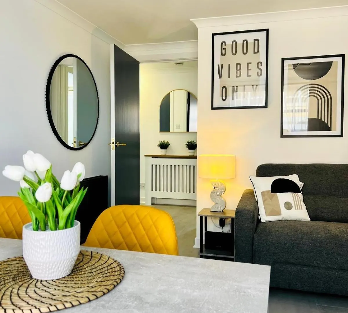 Riverside Apartments- Free Parking contacts